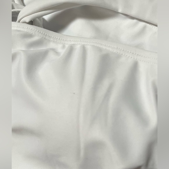 Marina West Women's Size Small One-Shoulder One-Piece Swimsuit White Beach - Picture 13 of 13